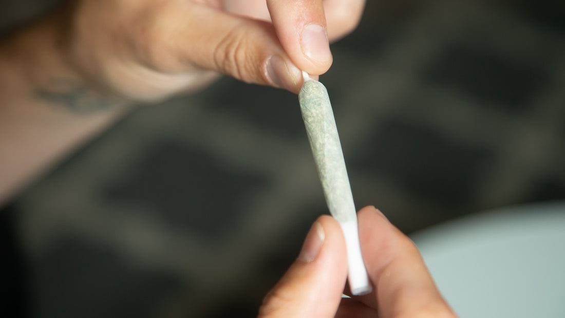 Pipe Dreamz's Guide to Rolling the Perfect Joint